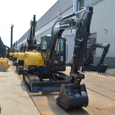 6 Ton Track Excavator TH60