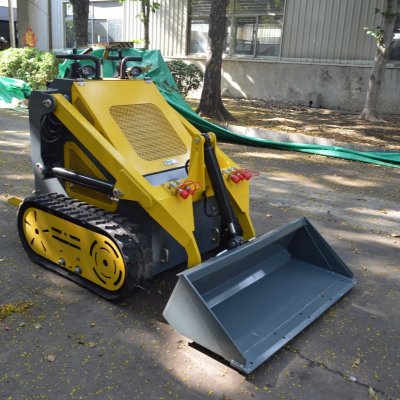 Stand-on Mini Loader